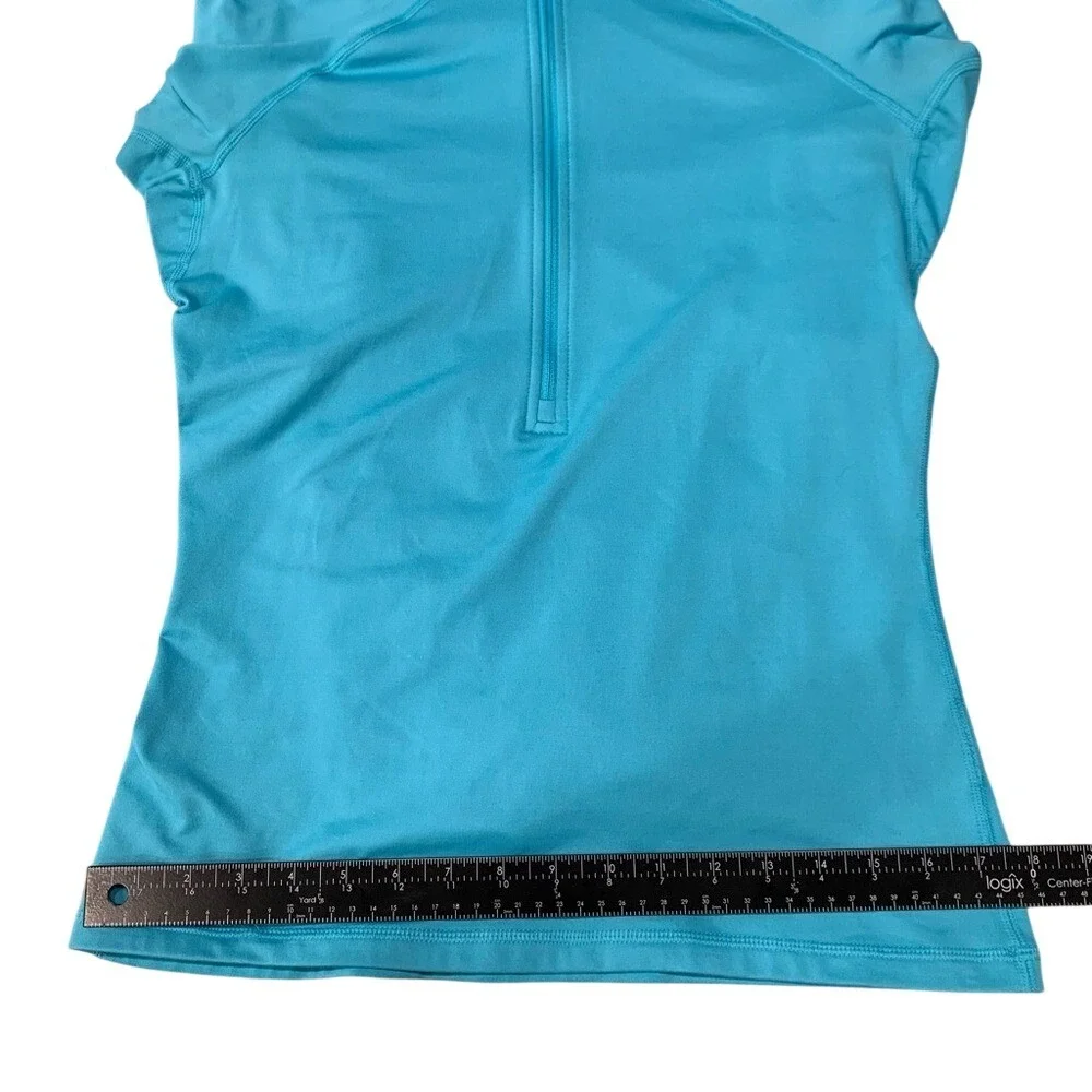 Nike Women‎ Size Medium Dri-Fit Active Long Sleeve